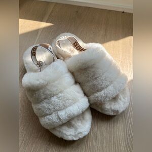 UGG Cream Plush Fur Slippers. Size 7.
